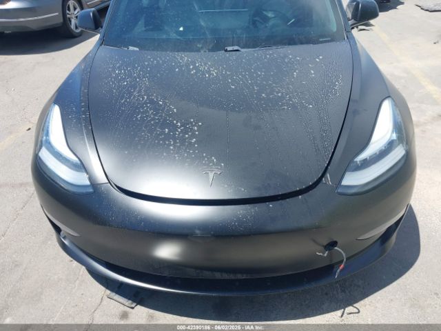 5YJ3E1EB2JF097574 Tesla MODEL 3