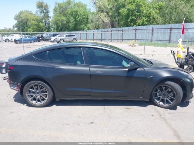 5YJ3E1EB2JF097574 Tesla MODEL 3