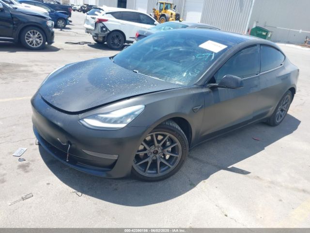 5YJ3E1EB2JF097574 Tesla MODEL 3