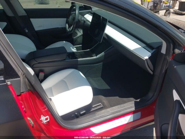 5YJ3E1EB2JF097574 Tesla MODEL 3