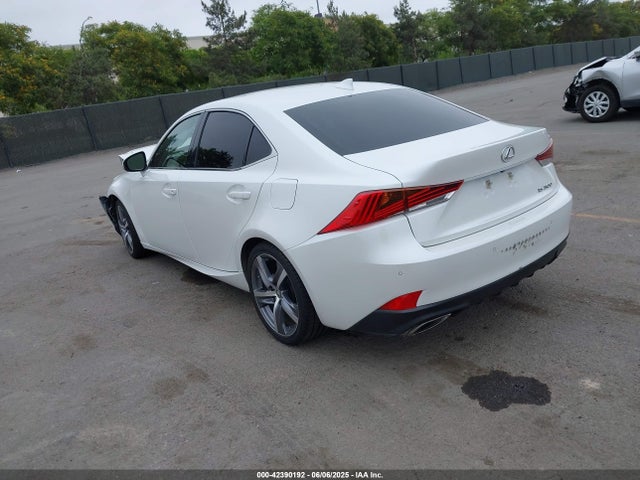Lexus 8ar-fts 2018 JTHBA1D2XJ5066579 Image 3
