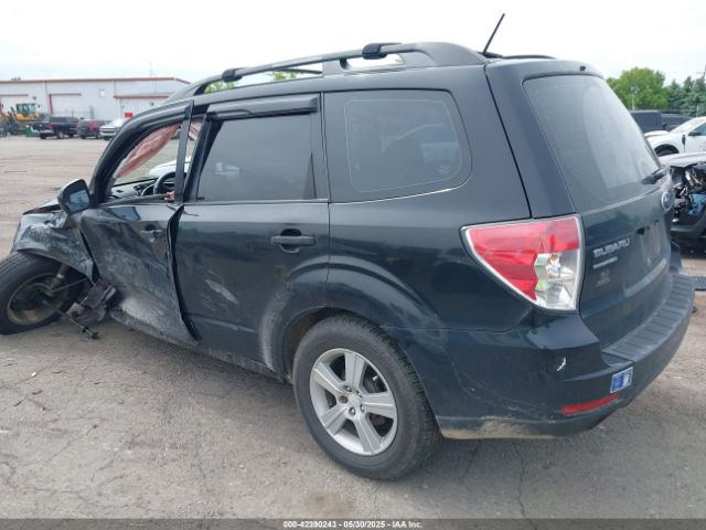2011 SUBARU FORESTER JF2SHABC6BH708306 Photo 2