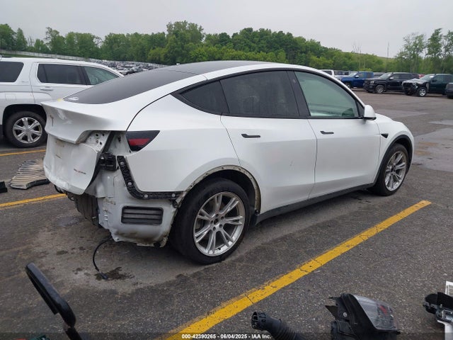 2021 TESLA MODEL Y 5YJYGDEE0MF075606 Photo 3