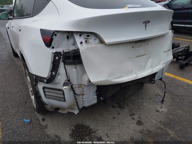 2021 TESLA MODEL Y 5YJYGDEE0MF075606 Photo 5