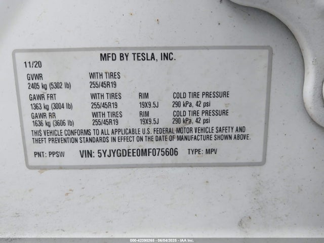 2021 TESLA MODEL Y 5YJYGDEE0MF075606 Photo 8