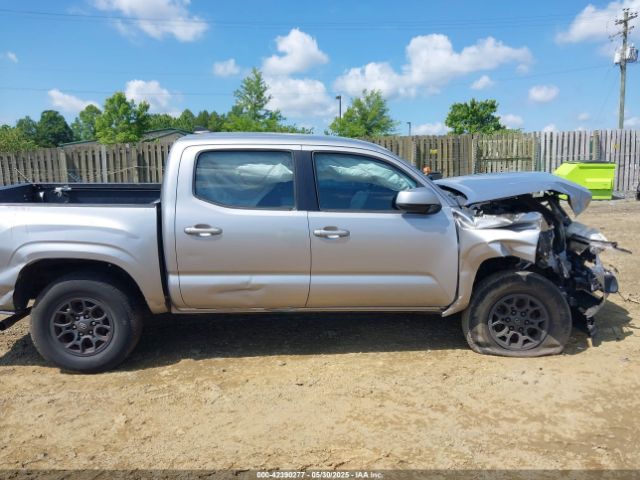 5TFAX5GN2GX069983 Toyota Tacoma Sr