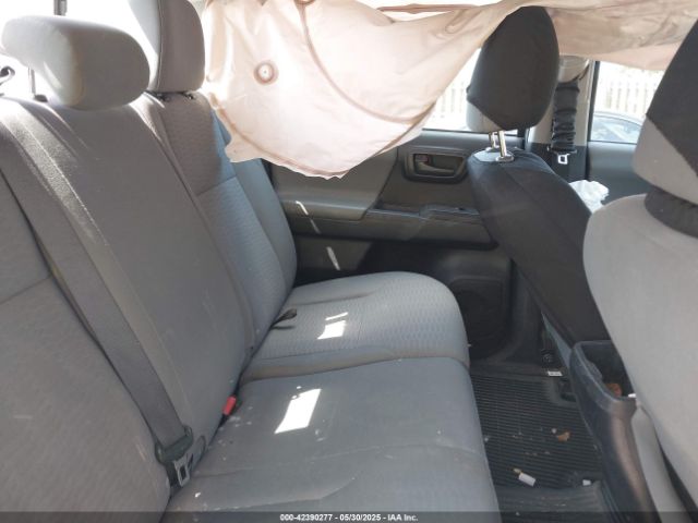 5TFAX5GN2GX069983 Toyota Tacoma Sr