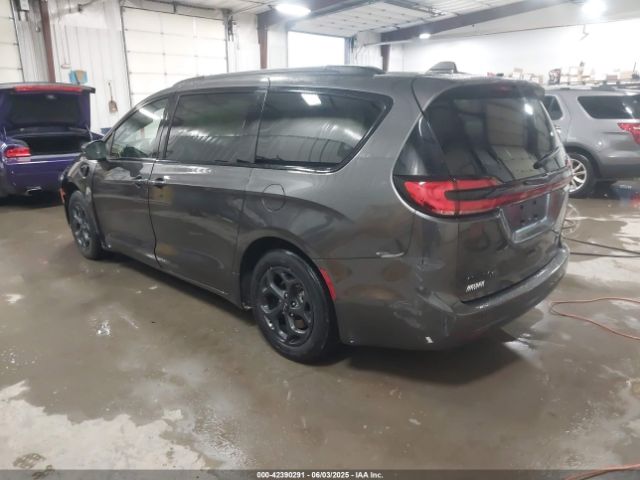 2021 CHRYSLER PACIFICA HYBRID 2C4RC1S77MR517581 Photo 2