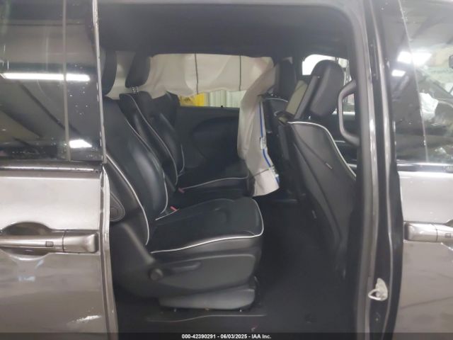 2021 CHRYSLER PACIFICA HYBRID 2C4RC1S77MR517581 Photo 7
