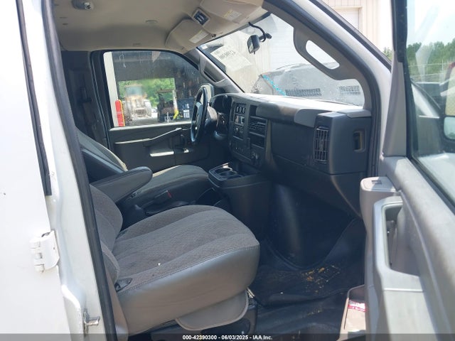 1GJZ7PFG9G1320771 GMC Savana 3500 Lt