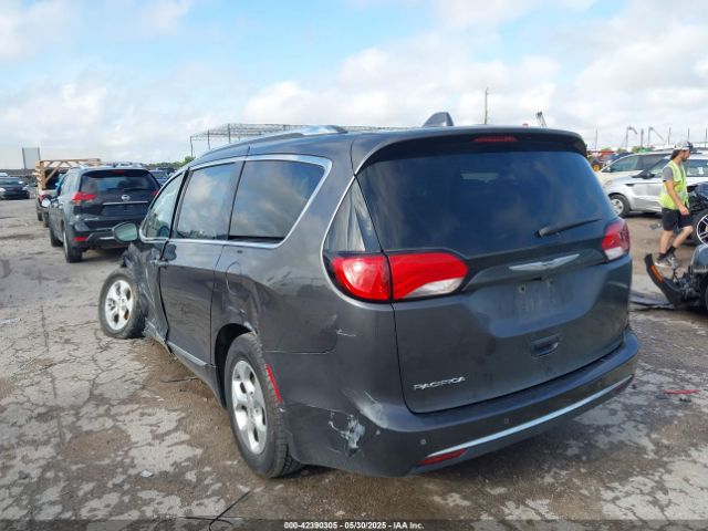 2017 CHRYSLER PACIFICA 2C4RC1EG1HR520896 Photo 2