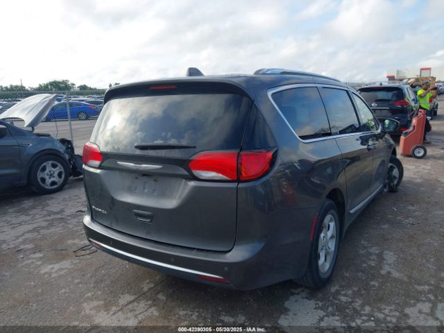 2017 CHRYSLER PACIFICA 2C4RC1EG1HR520896 Photo 3