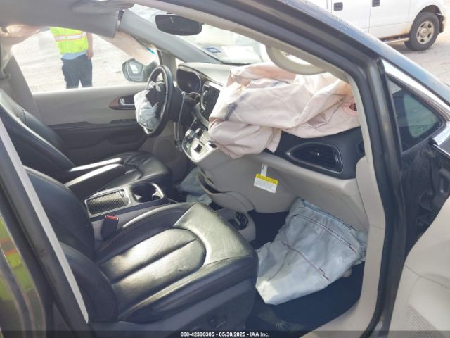 2017 CHRYSLER PACIFICA 2C4RC1EG1HR520896 Photo 4