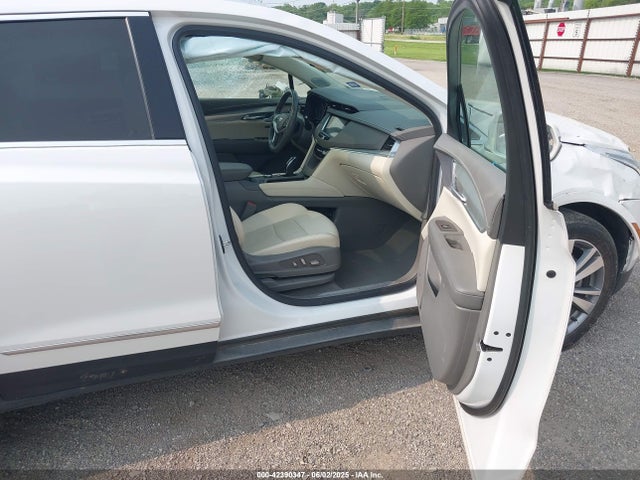 2020 CADILLAC XT5 1GYKNCRS0LZ116986 Photo 4