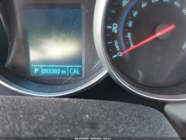 1G1PA5SH6E7409784 Chevrolet luw