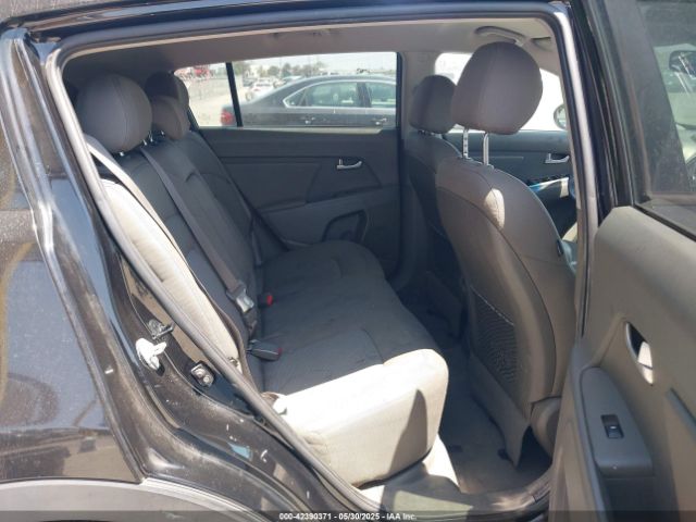 KNDPB3AC6E7613676 KIA Sportage Lx