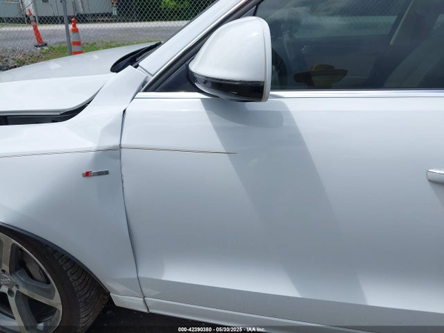 WA1D7AFP2GA027643 Audi Q5 3.0t Premium Plus