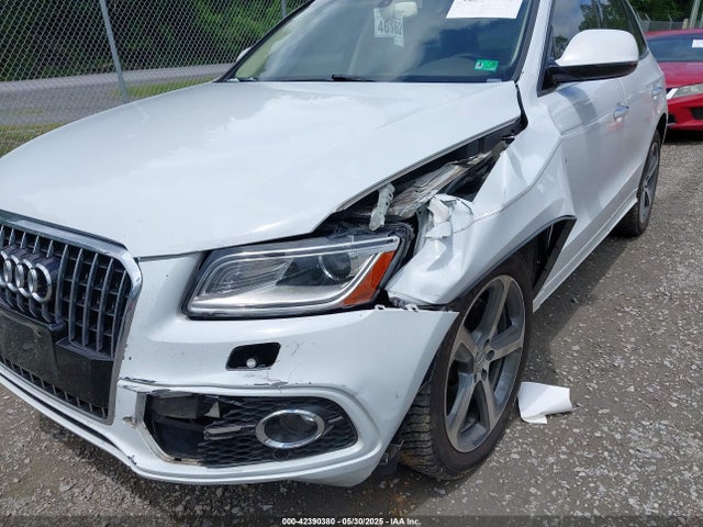 WA1D7AFP2GA027643 Audi Q5 3.0t Premium Plus