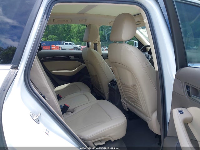 WA1D7AFP2GA027643 Audi Q5 3.0t Premium Plus