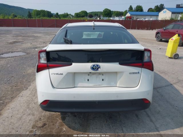 JTDKAMFU7M3147668 Toyota Prius Le