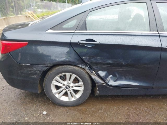5NPEB4AC2EH819084 Hyundai SONATA GLS