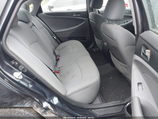 5NPEB4AC2EH819084 Hyundai SONATA GLS