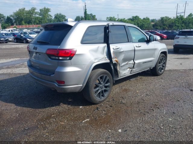 2018 JEEP GRAND CHEROKEE 1C4RJFAGXJC103266 Photo 3