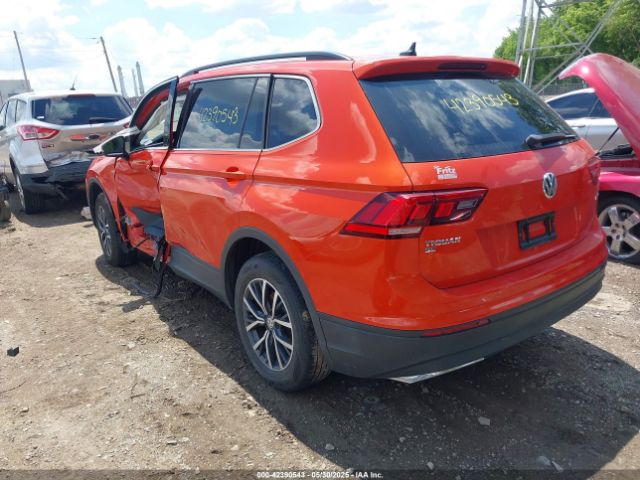 2019 VOLKSWAGEN TIGUAN 3VV2B7AX8KM165738 Photo 2