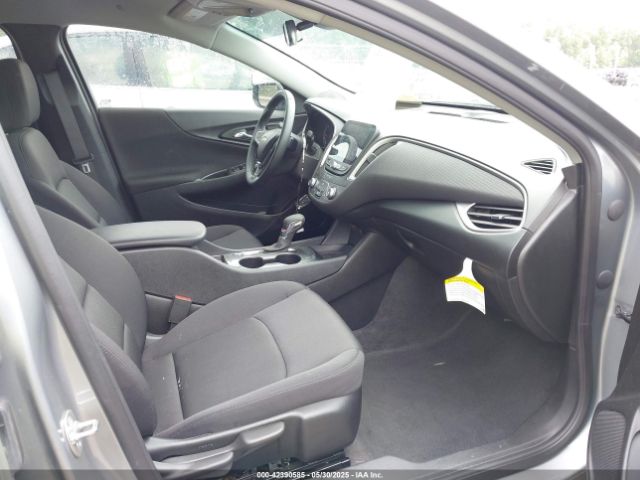 2024 CHEVROLET MALIBU 1G1ZG5ST9RF234759 Photo 4