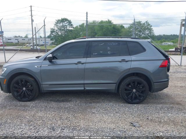 3VV2B7AXXLM156864 Volkswagen Tiguan