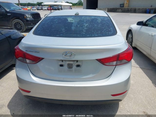 5NPDH4AE0GH664582 Hyundai ELANTRA SE
