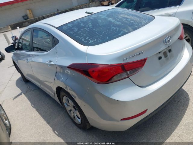 5NPDH4AE0GH664582 Hyundai ELANTRA SE
