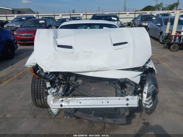 1FA6P8TH7J5137887 Ford 2.3l 4v premium fuel