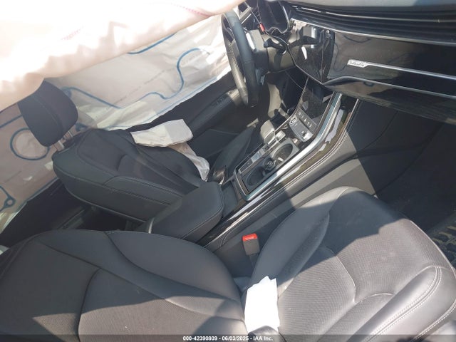 2025 AUDI Q7 WA1LCBF74SD001940 Photo 4