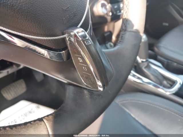 1G1BF5SM0H7138475 Chevrolet Cruze Premier Auto