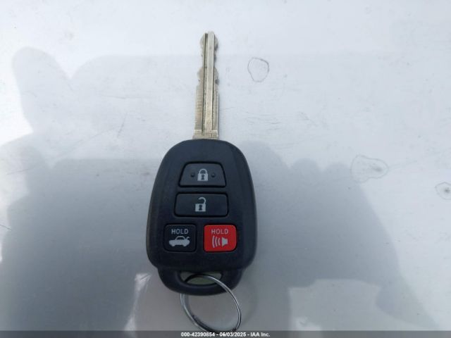 5YFBURHE3HP606878 Toyota 2zr-fe