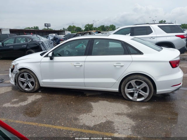 Audi 2017 2017 WAUAUGFF0H1024265 Image 14