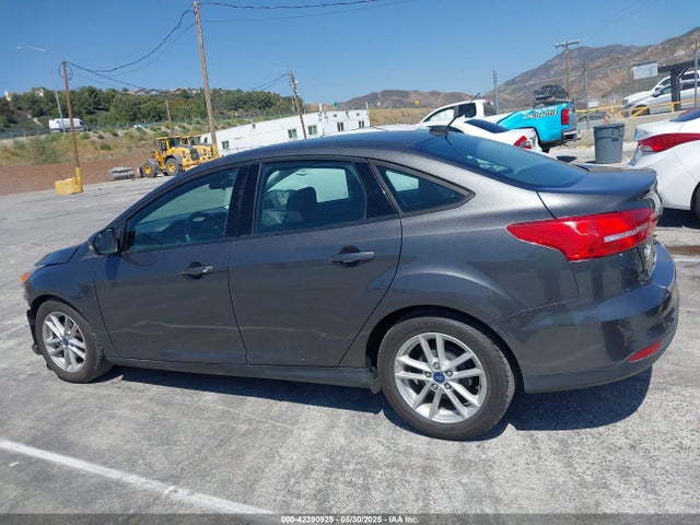 Ford 2016 2016 1FADP3F24GL211160 Image 14