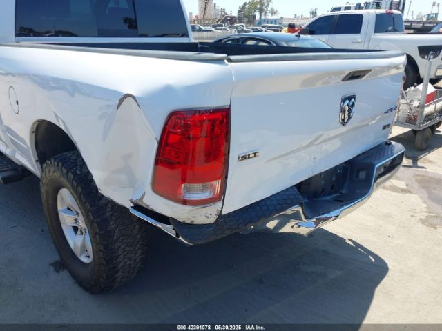 1C6RR7GG5HS583441 RAM 1500 Slt  4x4 6'4 Box