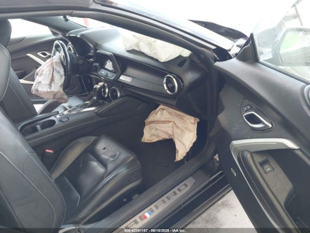 2018 CHEVROLET CAMARO 1G1FD3DS7J0157062 Photo 4