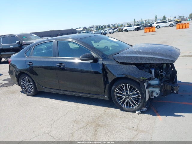 3KPF54AD0PE688412 KIA mpi nu