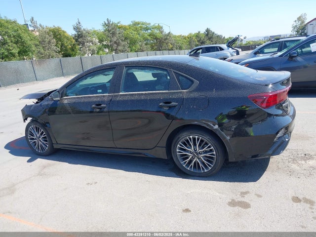 3KPF54AD0PE688412 KIA mpi nu
