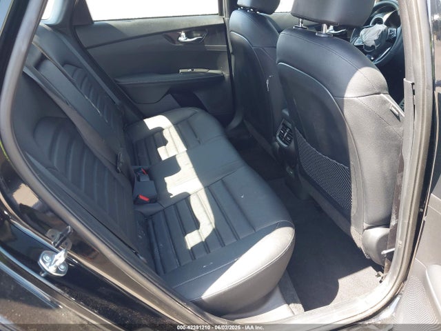 3KPF54AD0PE688412 KIA mpi nu