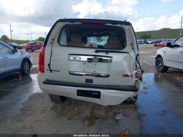 GMC YUKON SLT 2014 1GKS1CE05ER167073 Image 16