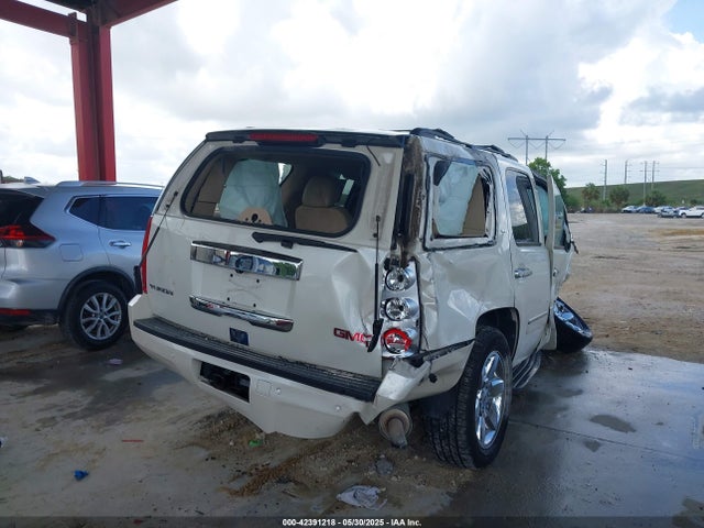 GMC YUKON SLT 2014 1GKS1CE05ER167073 Image 4