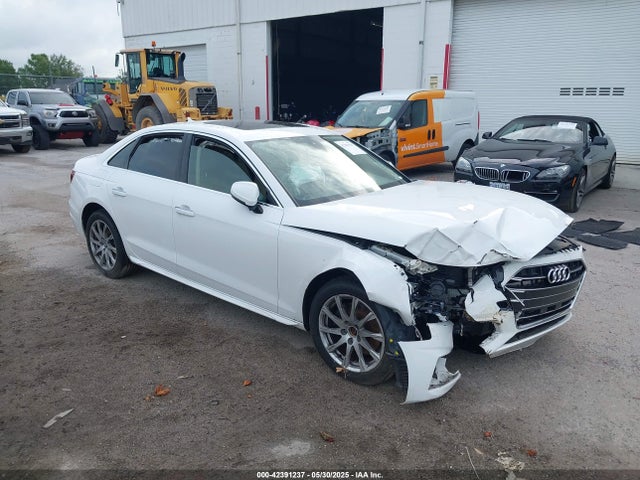 2020 AUDI A4 WAUGMAF49LA044903 Photo 0