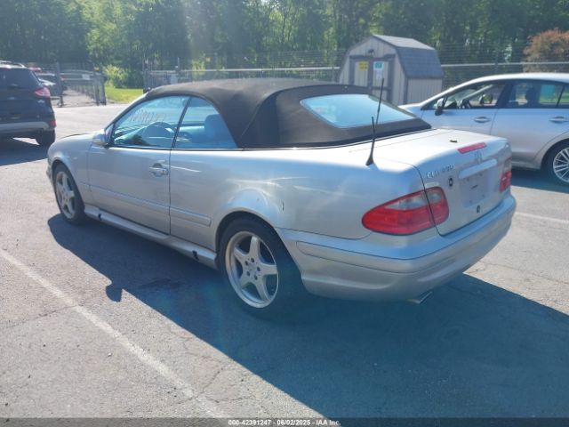 2002 MERCEDES-BENZ CLK 430 WDBLK70G12T129233 Photo 2