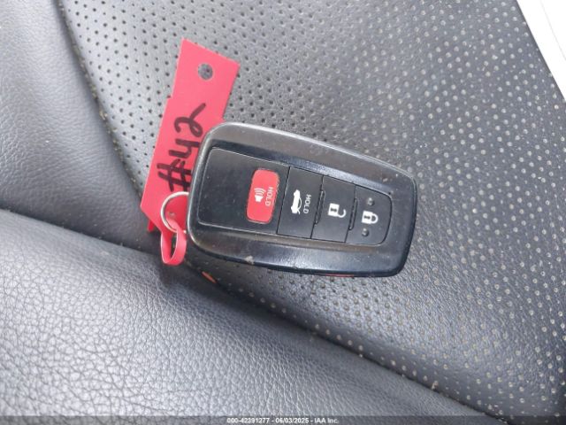 2019 TOYOTA CAMRY 4T1B61HK1KU724015 Photo 10