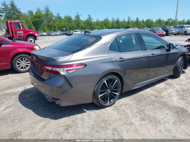 2019 TOYOTA CAMRY 4T1B61HK1KU724015 Photo 3