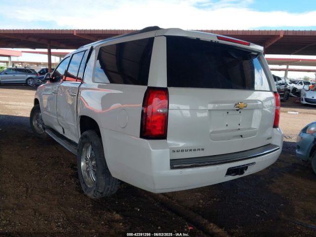 2018 CHEVROLET SUBURBAN 1GNSKJKC2JR183843 Photo 2